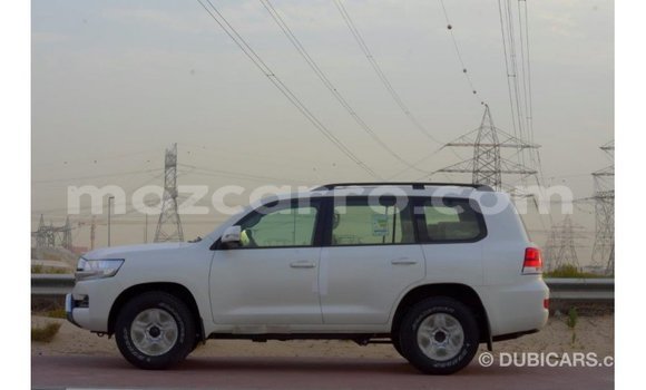 Buy Import Toyota Land Cruiser White Car in Import - Dubai in Cabo Delgado Buy Import Toyota Land Cruiser White Car in Import - Dubai in Cabo Delgado
