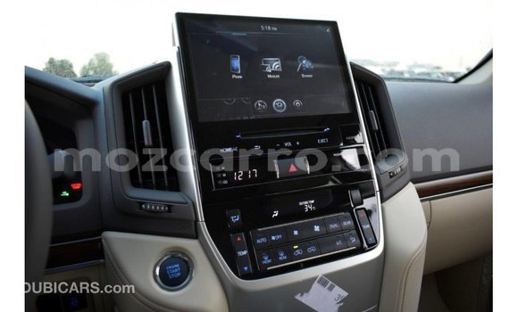 Buy Import Toyota Land Cruiser White Car in Import - Dubai in Cabo Delgado Buy Import Toyota Land Cruiser White Car in Import - Dubai in Cabo Delgado