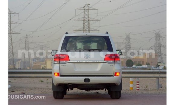 Buy Import Toyota Land Cruiser White Car in Import - Dubai in Cabo Delgado Buy Import Toyota Land Cruiser White Car in Import - Dubai in Cabo Delgado