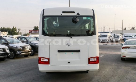 Nunua Imported Toyota Coaster Nyeupe Gari ndani ya Import - Dubai nchini Cabo Delgado Nunua Imported Toyota Coaster Nyeupe Gari ndani ya Import - Dubai nchini Cabo Delgado