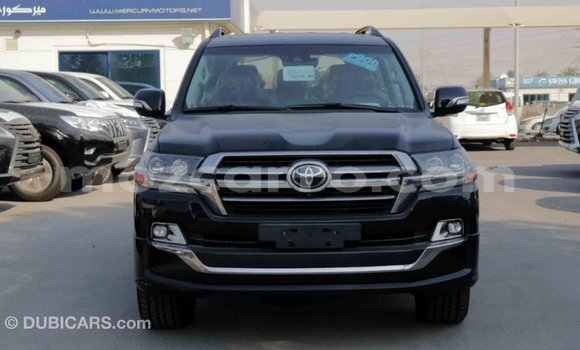 Nunua Imported Toyota Land Cruiser Nyeusi Gari ndani ya Import - Dubai nchini Cabo Delgado Nunua Imported Toyota Land Cruiser Nyeusi Gari ndani ya Import - Dubai nchini Cabo Delgado