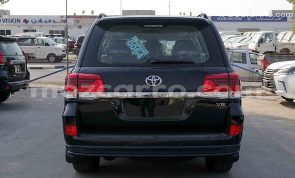 Nunua Imported Toyota Land Cruiser Nyeusi Gari ndani ya Import - Dubai nchini Cabo Delgado Nunua Imported Toyota Land Cruiser Nyeusi Gari ndani ya Import - Dubai nchini Cabo Delgado