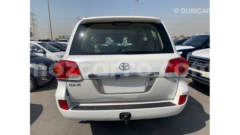 Big with watermark toyota land cruiser cabo delgado import dubai 6576