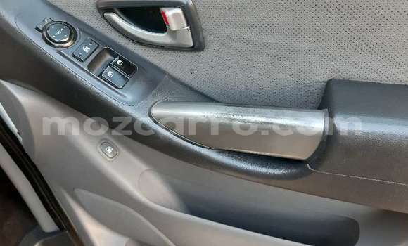 Buy Used Hyundai H1 White Car in Maputo in Maputo Buy Used Hyundai H1 White Car in Maputo in Maputo