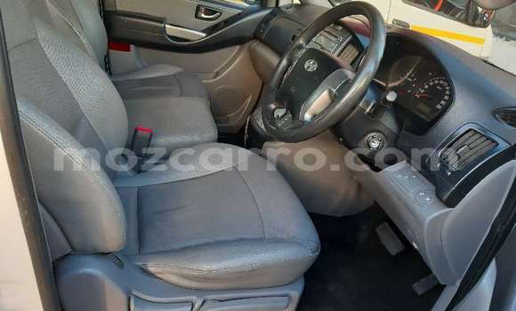 Buy Used Hyundai H1 White Car in Maputo in Maputo Buy Used Hyundai H1 White Car in Maputo in Maputo