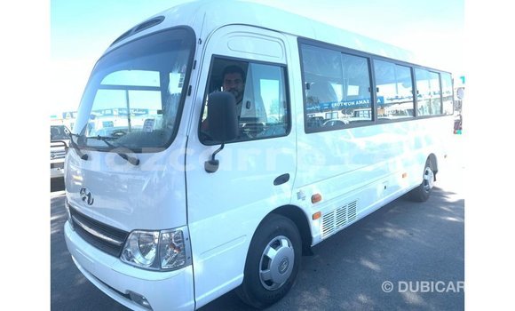 Comprar Importar Hyundai Accent Branco Carro em Import - Dubai em Cabo Delgado Comprar Importar Hyundai Accent Branco Carro em Import - Dubai em Cabo Delgado