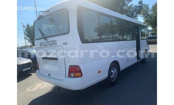 Comprar Importar Hyundai Accent Branco Carro em Import - Dubai em Cabo Delgado Comprar Importar Hyundai Accent Branco Carro em Import - Dubai em Cabo Delgado