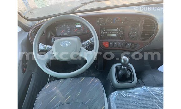 Comprar Importar Hyundai Accent Branco Carro em Import - Dubai em Cabo Delgado Comprar Importar Hyundai Accent Branco Carro em Import - Dubai em Cabo Delgado