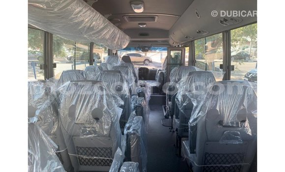 Comprar Importar Hyundai Accent Branco Carro em Import - Dubai em Cabo Delgado Comprar Importar Hyundai Accent Branco Carro em Import - Dubai em Cabo Delgado