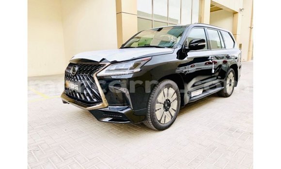 Nunua Imported Lexus LX Nyeusi Gari ndani ya Import - Dubai nchini Cabo Delgado Nunua Imported Lexus LX Nyeusi Gari ndani ya Import - Dubai nchini Cabo Delgado