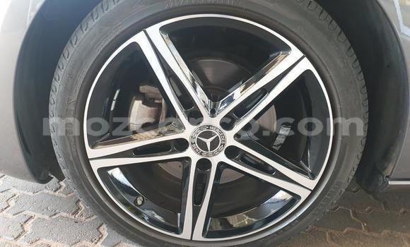 Tenga Tsaru Mercedes‒Benz A-Class Zvimwe Mota in Gilé in Zambezia Tenga Tsaru Mercedes‒Benz A-Class Zvimwe Mota in Gilé in Zambezia