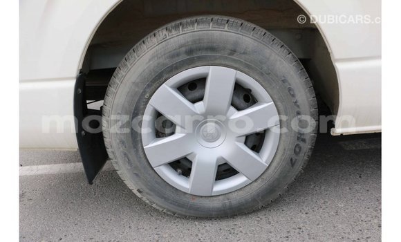 Comprar Importar Toyota Hiace Branco Carro em Import - Dubai em Cabo Delgado Comprar Importar Toyota Hiace Branco Carro em Import - Dubai em Cabo Delgado