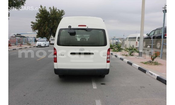 Comprar Importar Toyota Hiace Branco Carro em Import - Dubai em Cabo Delgado Comprar Importar Toyota Hiace Branco Carro em Import - Dubai em Cabo Delgado