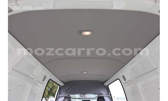 Comprar Importar Toyota Hiace Branco Carro em Import - Dubai em Cabo Delgado Comprar Importar Toyota Hiace Branco Carro em Import - Dubai em Cabo Delgado