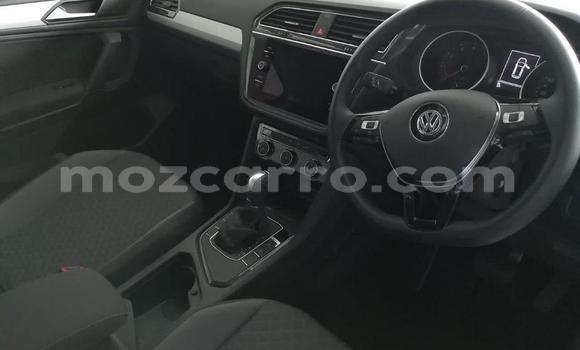 Nunua Ilio tumika Volkswagen Tiguan Bluu Gari ndani ya Gilé nchini Zambezia Nunua Ilio tumika Volkswagen Tiguan Bluu Gari ndani ya Gilé nchini Zambezia