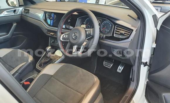 Nunua Ilio tumika Volkswagen Polo GTI Nyeupe Gari ndani ya Maputo nchini Maputo Nunua Ilio tumika Volkswagen Polo GTI Nyeupe Gari ndani ya Maputo nchini Maputo