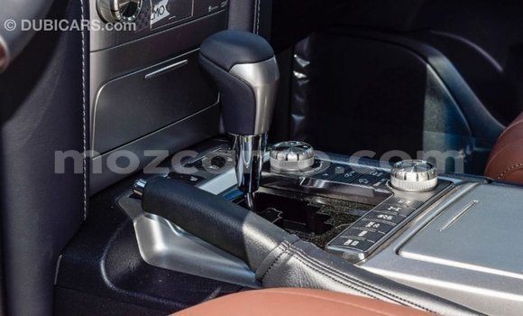 Tenga Imported Toyota Land Cruiser Nhema Mota in Import - Dubai in Cabo Delgado Tenga Imported Toyota Land Cruiser Nhema Mota in Import - Dubai in Cabo Delgado