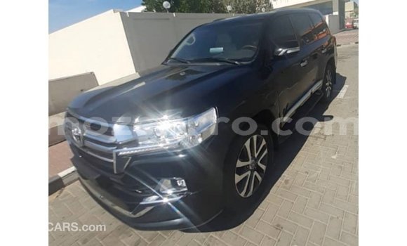 Nunua Imported Toyota Land Cruiser Nyeusi Gari ndani ya Import - Dubai nchini Cabo Delgado Nunua Imported Toyota Land Cruiser Nyeusi Gari ndani ya Import - Dubai nchini Cabo Delgado