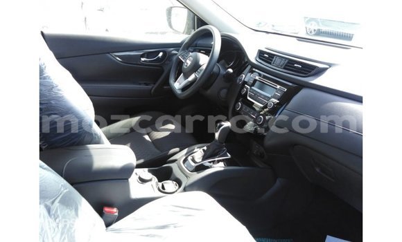 Comprar Importar Nissan X-Trail De outros Carro em Import - Dubai em Cabo Delgado Comprar Importar Nissan X-Trail De outros Carro em Import - Dubai em Cabo Delgado