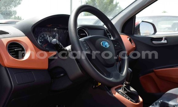 Comprar Importar Hyundai i10 Vermelho Carro em Import - Dubai em Cabo Delgado Comprar Importar Hyundai i10 Vermelho Carro em Import - Dubai em Cabo Delgado