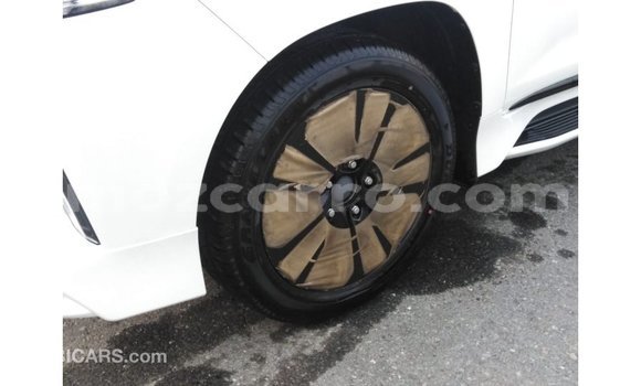 Comprar Importar Lexus LX Branco Carro em Import - Dubai em Cabo Delgado Comprar Importar Lexus LX Branco Carro em Import - Dubai em Cabo Delgado