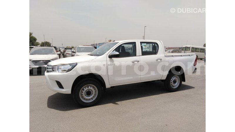 Big with watermark toyota hilux cabo delgado import dubai 6642