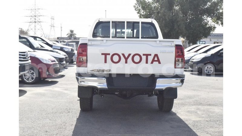 Big with watermark toyota hilux cabo delgado import dubai 6648