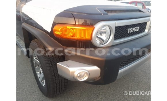 Comprar Importar Toyota FJ Cruiser Preto Carro em Import - Dubai em Cabo Delgado Comprar Importar Toyota FJ Cruiser Preto Carro em Import - Dubai em Cabo Delgado