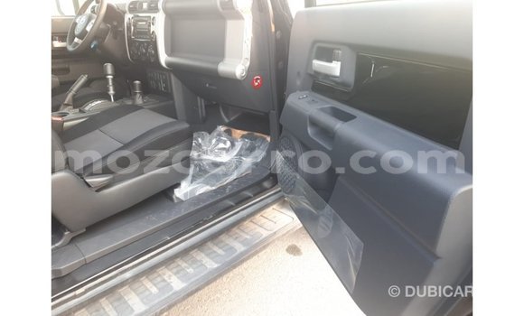Comprar Importar Toyota FJ Cruiser Preto Carro em Import - Dubai em Cabo Delgado Comprar Importar Toyota FJ Cruiser Preto Carro em Import - Dubai em Cabo Delgado