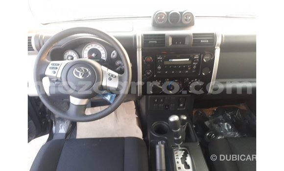 Comprar Importar Toyota FJ Cruiser Preto Carro em Import - Dubai em Cabo Delgado Comprar Importar Toyota FJ Cruiser Preto Carro em Import - Dubai em Cabo Delgado