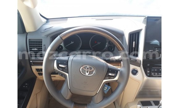 Comprar Importar Toyota Land Cruiser De outros Carro em Import - Dubai em Cabo Delgado Comprar Importar Toyota Land Cruiser De outros Carro em Import - Dubai em Cabo Delgado