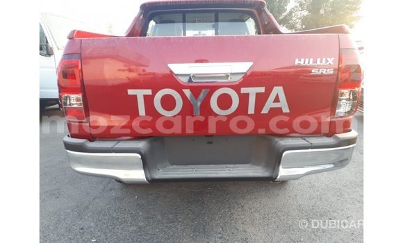 Comprar Importar Toyota Hilux Vermelho Carro em Import - Dubai em Cabo Delgado Comprar Importar Toyota Hilux Vermelho Carro em Import - Dubai em Cabo Delgado