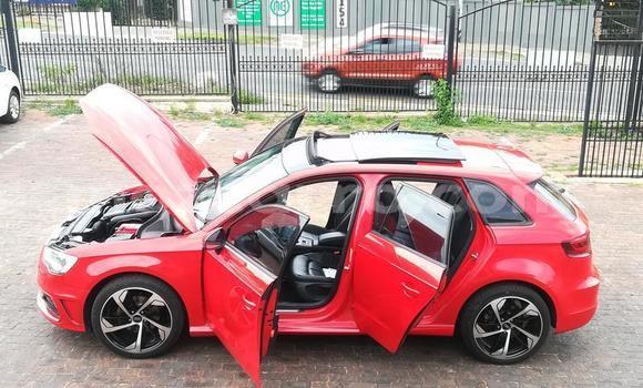 Tenga Tsaru Audi A3 Tsvuku Mota in Maputo in Maputo Tenga Tsaru Audi A3 Tsvuku Mota in Maputo in Maputo