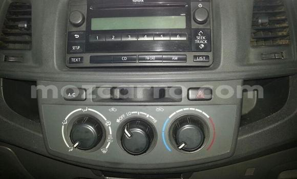 Tenga Tsaru Toyota Hilux Chena Mota in Maputo in Maputo Tenga Tsaru Toyota Hilux Chena Mota in Maputo in Maputo