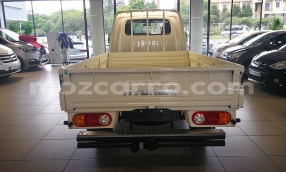 Tenga Tsaru Hyundai H200 Chena Mota in Maputo in Maputo Tenga Tsaru Hyundai H200 Chena Mota in Maputo in Maputo