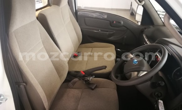 Tenga Tsaru Hyundai H200 Chena Mota in Maputo in Maputo Tenga Tsaru Hyundai H200 Chena Mota in Maputo in Maputo