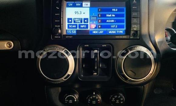 Tenga Tsaru Jeep Wrangler Zvimwe Mota in Maputo in Maputo Tenga Tsaru Jeep Wrangler Zvimwe Mota in Maputo in Maputo