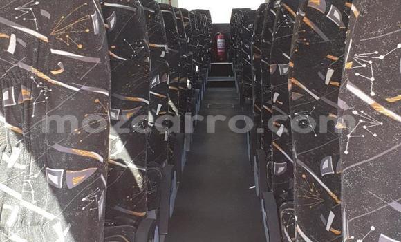 Comprar Usado Scania Irizar Branco Caminhão em Beira em Sofala Comprar Usado Scania Irizar Branco Caminhão em Beira em Sofala