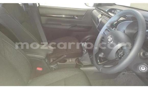 Tenga Tsaru Toyota Hilux Chena Mota in Maputo in Maputo Tenga Tsaru Toyota Hilux Chena Mota in Maputo in Maputo