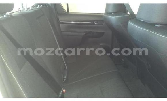 Tenga Tsaru Toyota Hilux Chena Mota in Maputo in Maputo Tenga Tsaru Toyota Hilux Chena Mota in Maputo in Maputo