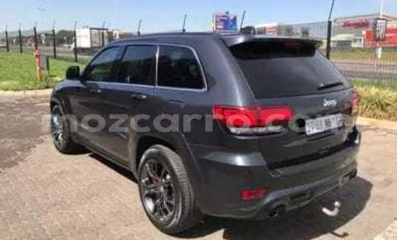 Tenga Tsaru Jeep Grand Cherokee SRT8 Nhema Mota in Maputo in Maputo Tenga Tsaru Jeep Grand Cherokee SRT8 Nhema Mota in Maputo in Maputo
