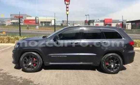 Tenga Tsaru Jeep Grand Cherokee SRT8 Nhema Mota in Maputo in Maputo Tenga Tsaru Jeep Grand Cherokee SRT8 Nhema Mota in Maputo in Maputo