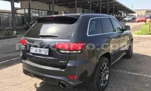 Tenga Tsaru Jeep Grand Cherokee SRT8 Nhema Mota in Maputo in Maputo Tenga Tsaru Jeep Grand Cherokee SRT8 Nhema Mota in Maputo in Maputo
