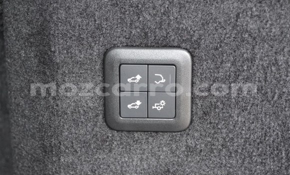 Tenga Tsaru Land Rover Range Rover Sport Zvimwe Mota in Maputo in Maputo Tenga Tsaru Land Rover Range Rover Sport Zvimwe Mota in Maputo in Maputo