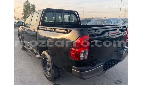 Comprar Importar Toyota Hilux Preto Carro em Import - Dubai em Cabo Delgado Comprar Importar Toyota Hilux Preto Carro em Import - Dubai em Cabo Delgado