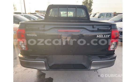 Comprar Importar Toyota Hilux Preto Carro em Import - Dubai em Cabo Delgado Comprar Importar Toyota Hilux Preto Carro em Import - Dubai em Cabo Delgado
