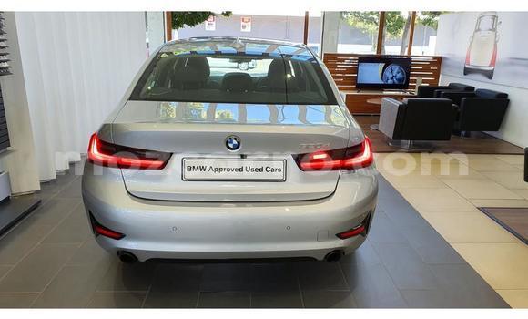 Tenga Tsaru BMW 3-Series Sirivha Mota in Maputo in Maputo Tenga Tsaru BMW 3-Series Sirivha Mota in Maputo in Maputo