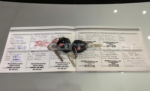 Tenga Tsaru Toyota Hilux Chena Mota in Gilé in Zambezia Tenga Tsaru Toyota Hilux Chena Mota in Gilé in Zambezia