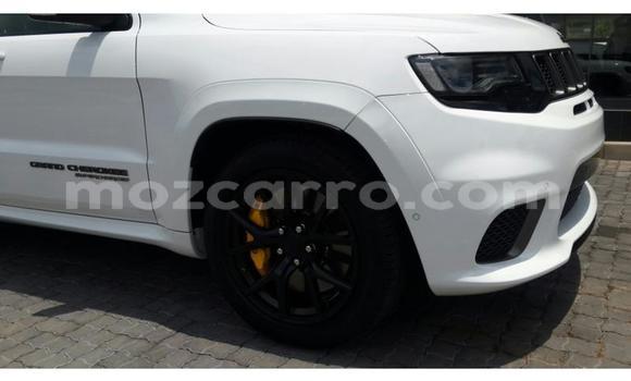 Comprar Usado Jeep Grand Cherokee Branco Carro em Maputo em Maputo Comprar Usado Jeep Grand Cherokee Branco Carro em Maputo em Maputo
