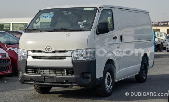 Comprar Importar Toyota Hiace Branco Carro em Import - Dubai em Cabo Delgado Comprar Importar Toyota Hiace Branco Carro em Import - Dubai em Cabo Delgado